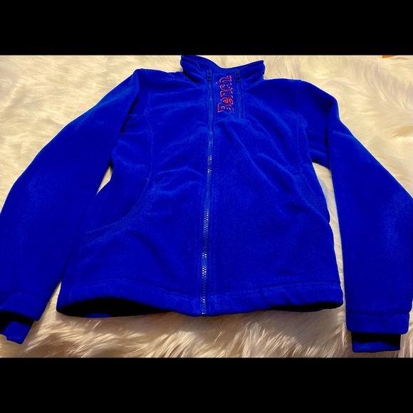 SALE ‼️ Bench sweater . Color Blue . Excellent Condition‼️ Size: 11/12y - Picture 5 of 12